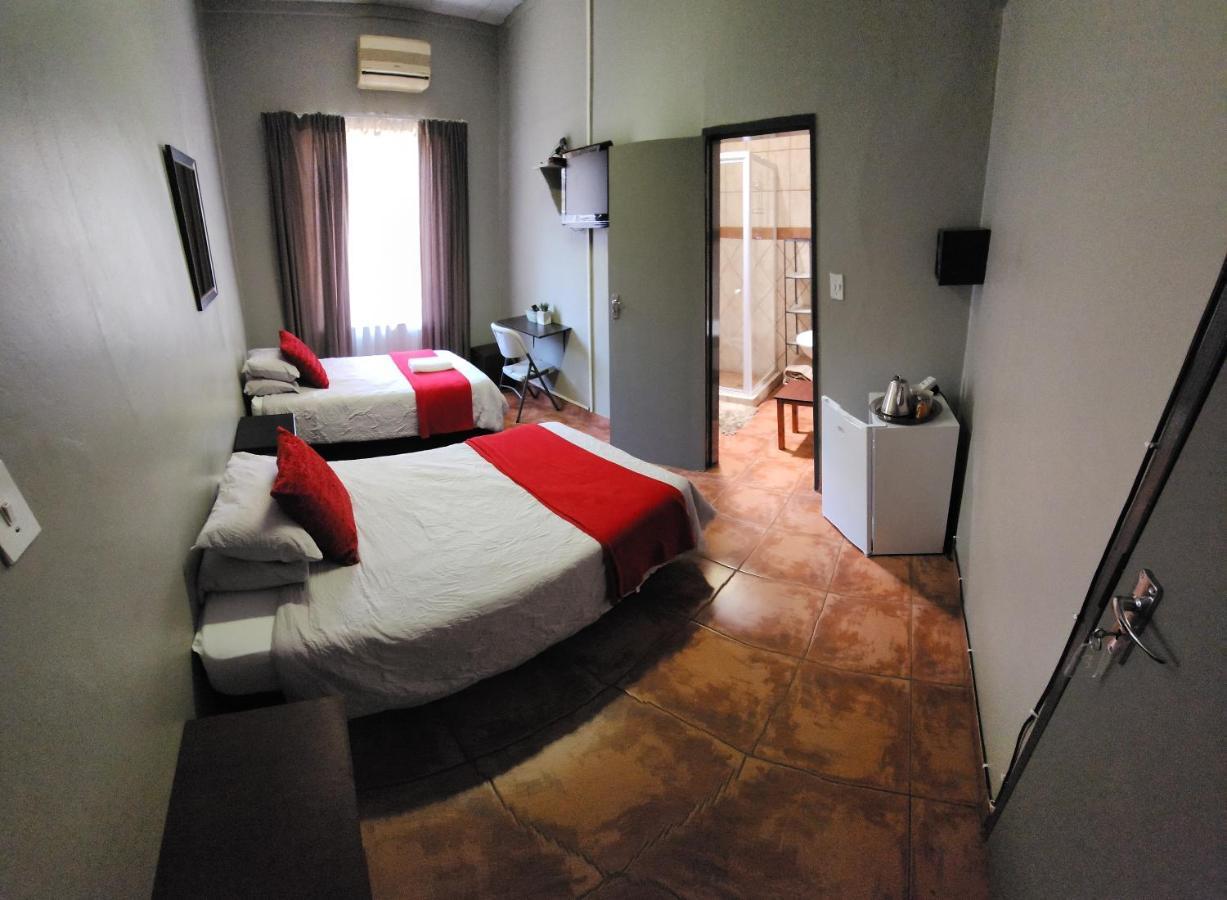 Hotel Casa Feliz Mokopane Esterno foto