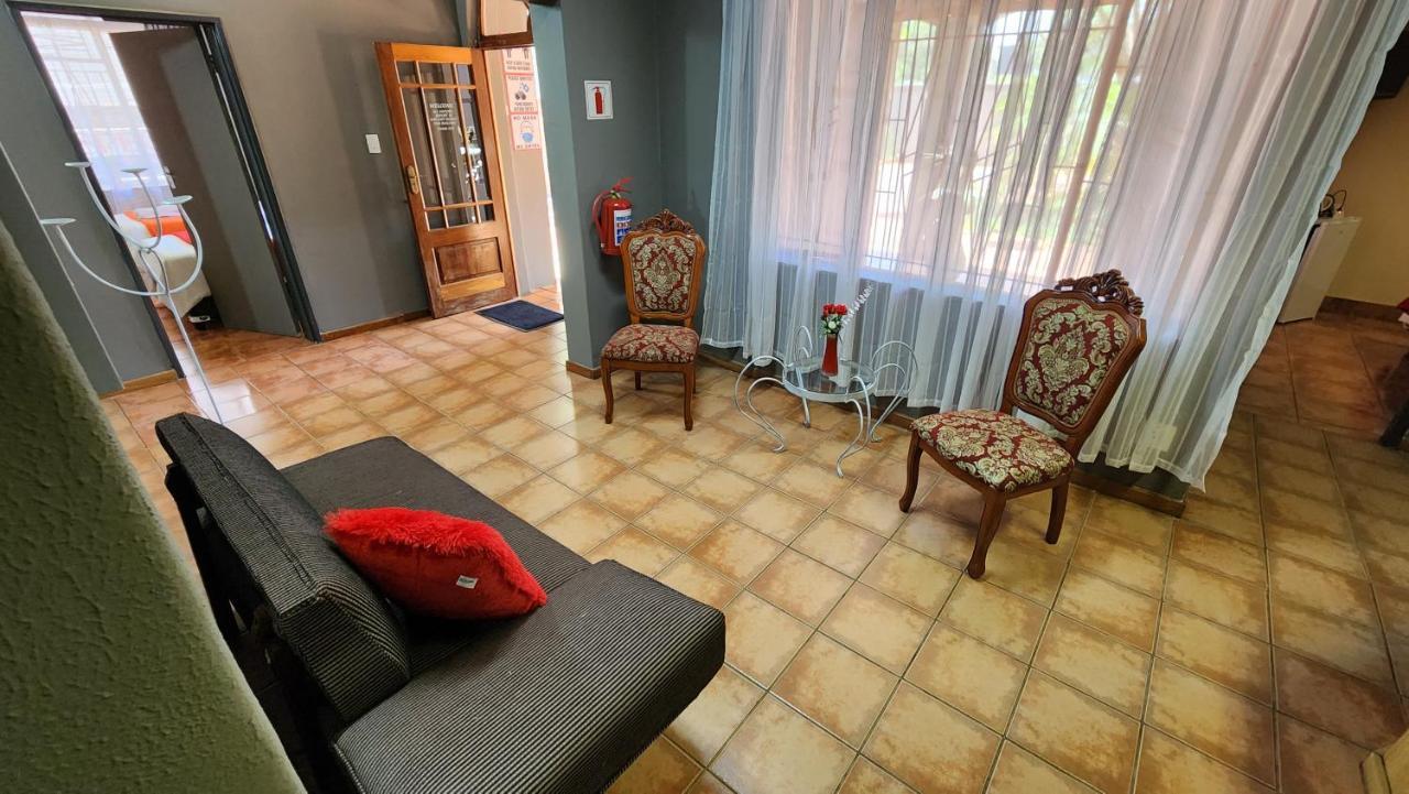 Hotel Casa Feliz Mokopane Esterno foto